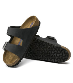 Sandali in Pelle Oliata Birkenstock Regular Fit Soft Foot NERO