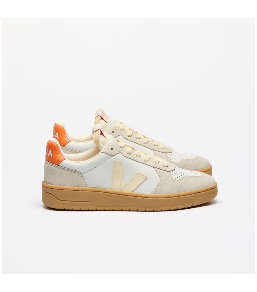 Women's Veja V-82 FURY Sneakers