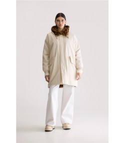 Abrigo Bellerose Laos