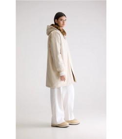 Abrigo Bellerose Laos
