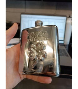 Petaca Carhartt WIP Clover Flask. PRECOLECCION 26